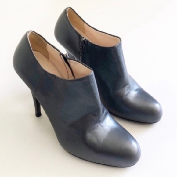 Prada Metallic Gunmetal Ankle Booties - Sz 38 -EUC - Picture 5 of 7